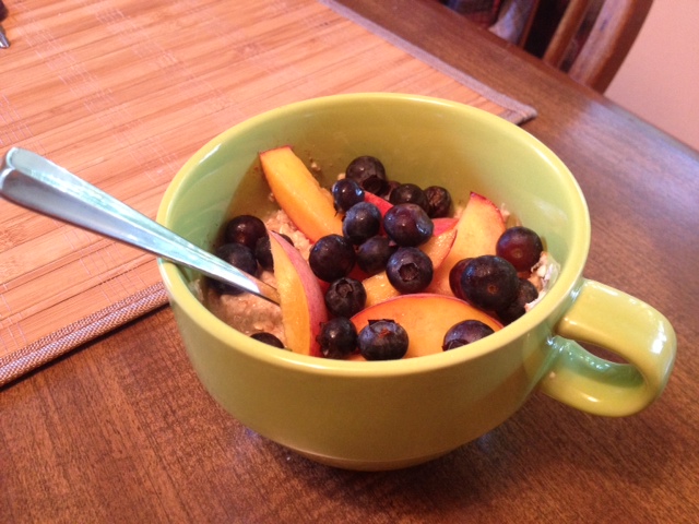 oatmeal and fruit | @kitchenability